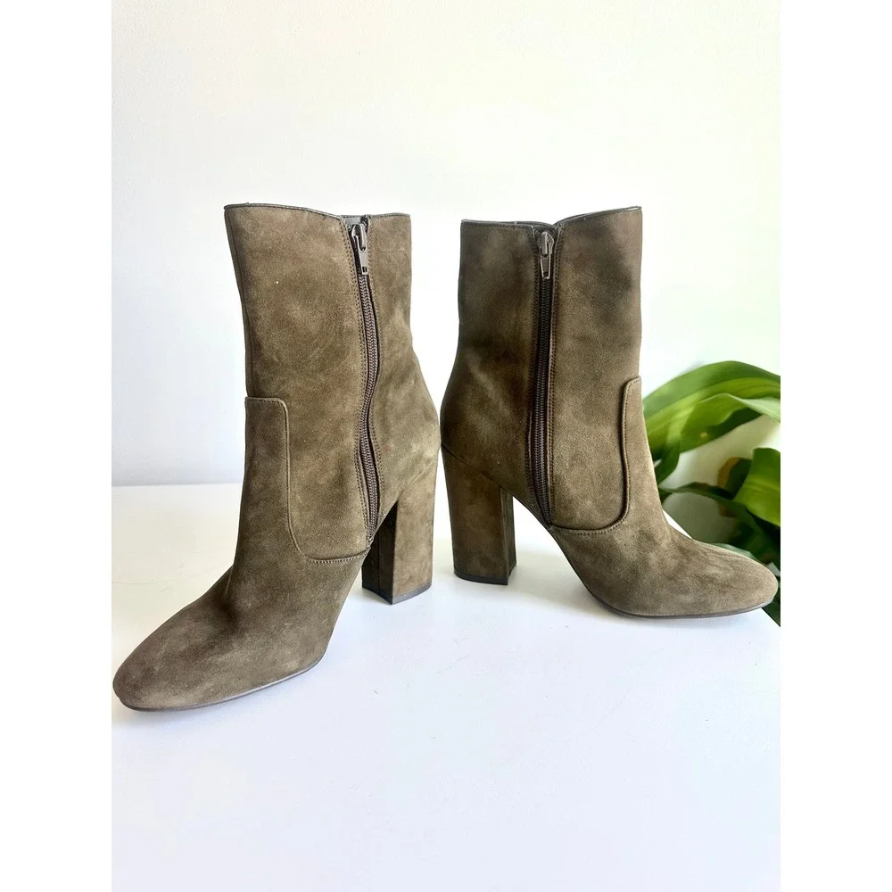 Guess Womens Olive Green Suede Ankle Boots Gold Button Block Heel Military Style